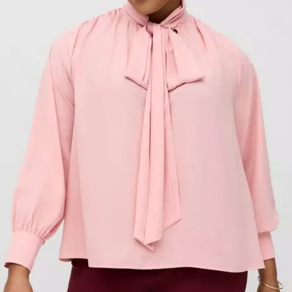 NWOT Studio By Torrid Blush Pink Chiffon Tie-Neck Blouse